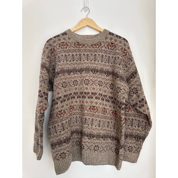 Vintage Sweaters - Fair Isle VINTAGE Oliver & Kerr 100% Wool Pullover Sweater – Medium